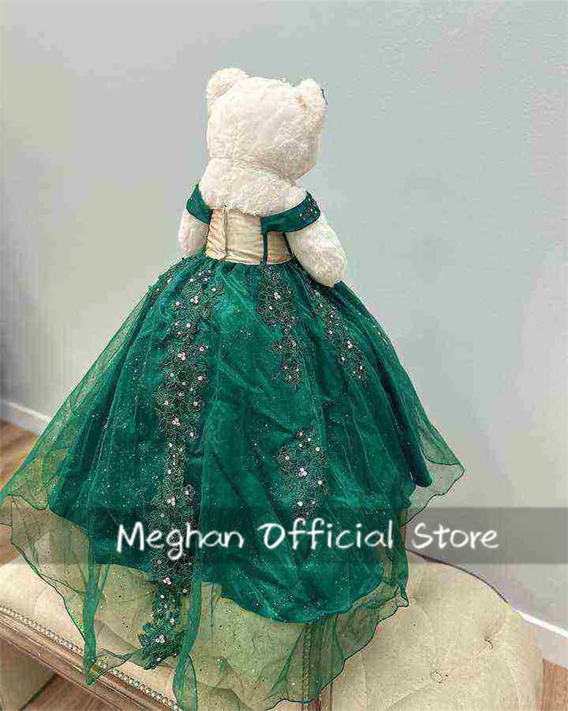 Vestido de oso de peluche verde oscuro con hombros descubiertos, enlace especial para Quinceañera personalizado, exquisitos apliques de cuentas