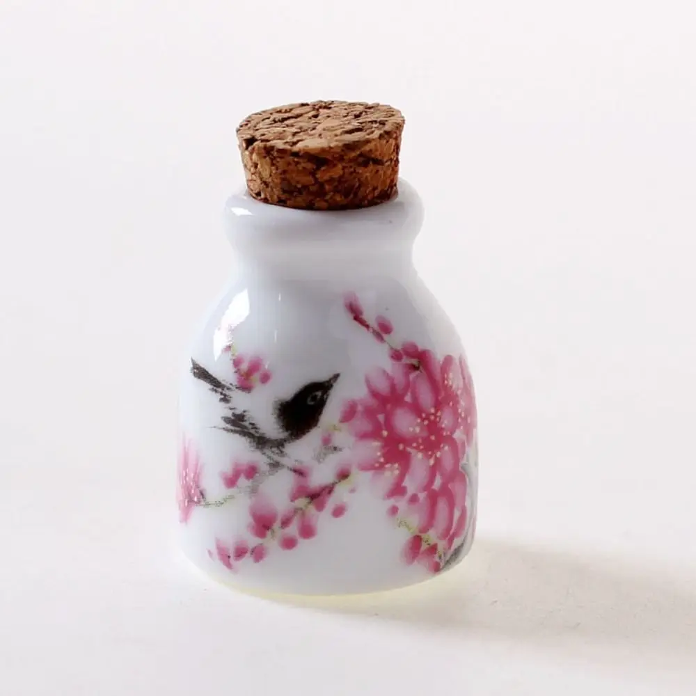 Bottiglia di polvere liquida glitterata modello vintage peonia gazza Mini tazza portatile in ceramica con coperchio in legno per donna