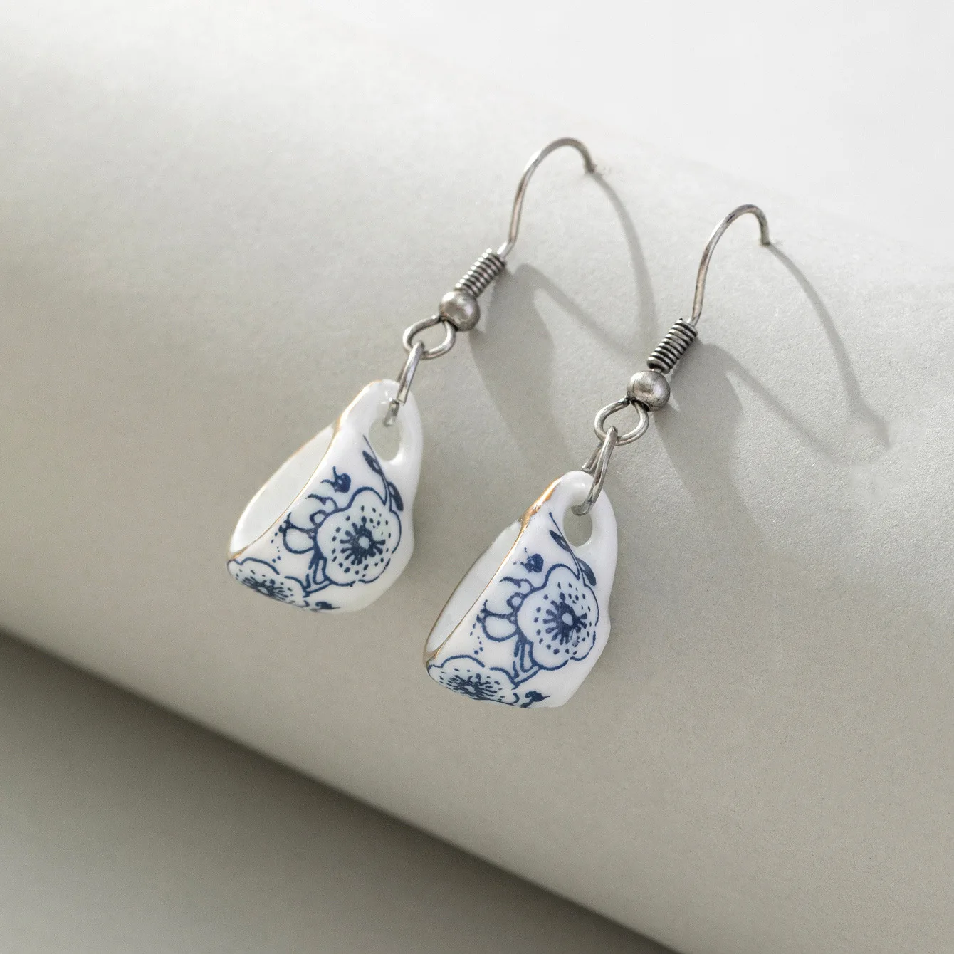 Retro Chinese Style Ceramic Porcelain Tea Cup Ear Hook Earrings Blue and White Creative Personalized Hand-painted Earrings