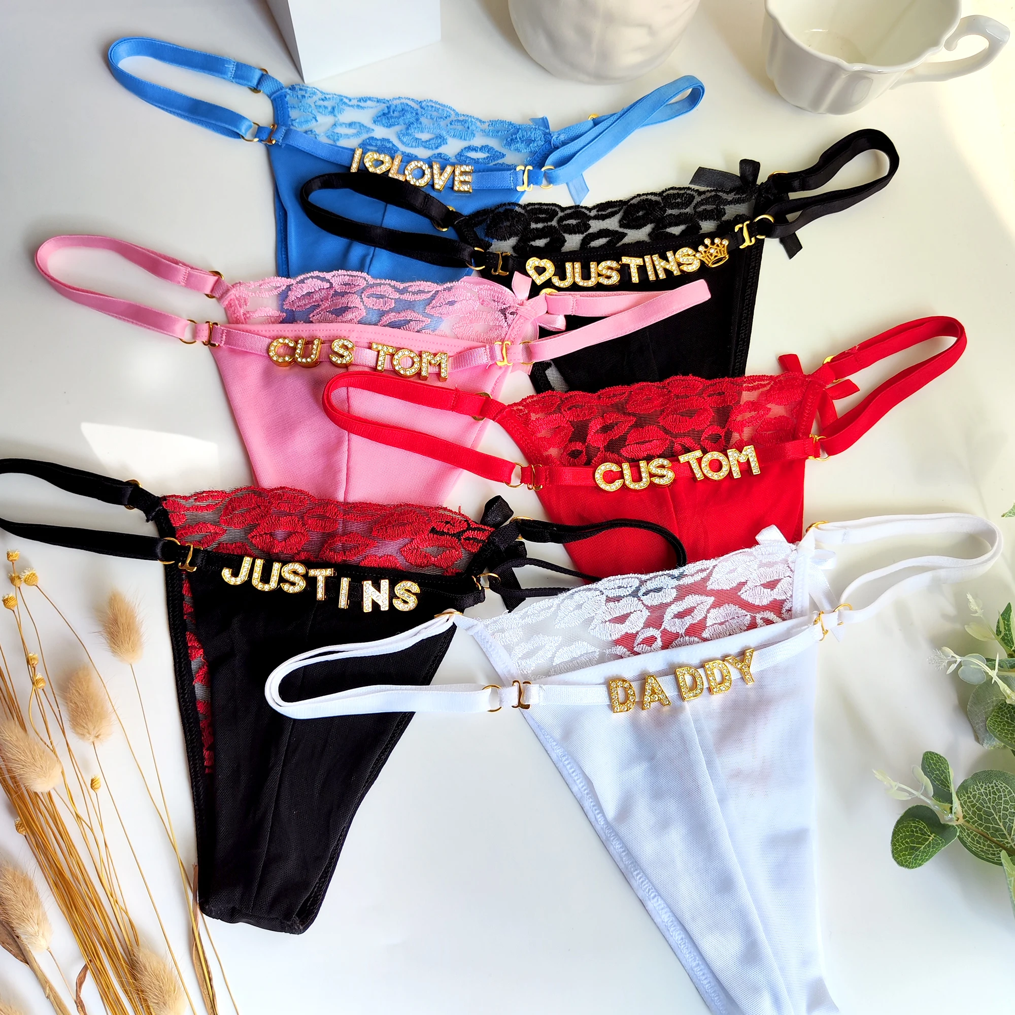 

2024 Sexy Lips Embroidery Personality Custom Name Thong for Women 6 Colors Lace Panties Breathable Adjustable Underwear Gift