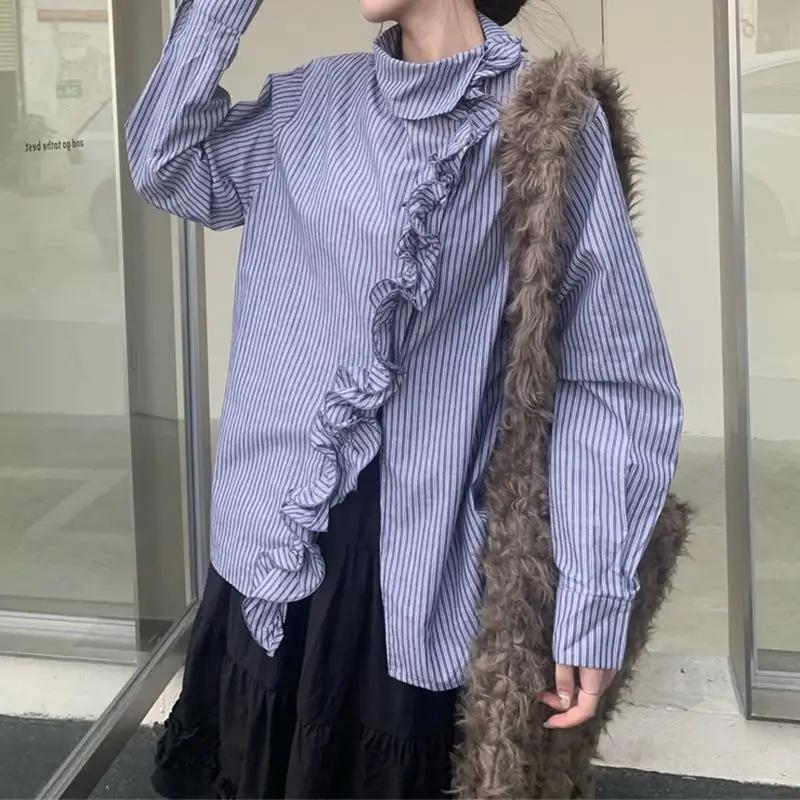 

Design Striped Fungus Edge Stand-up Collar Temperament Shirt Women's 2026 New Loose and Thin Top