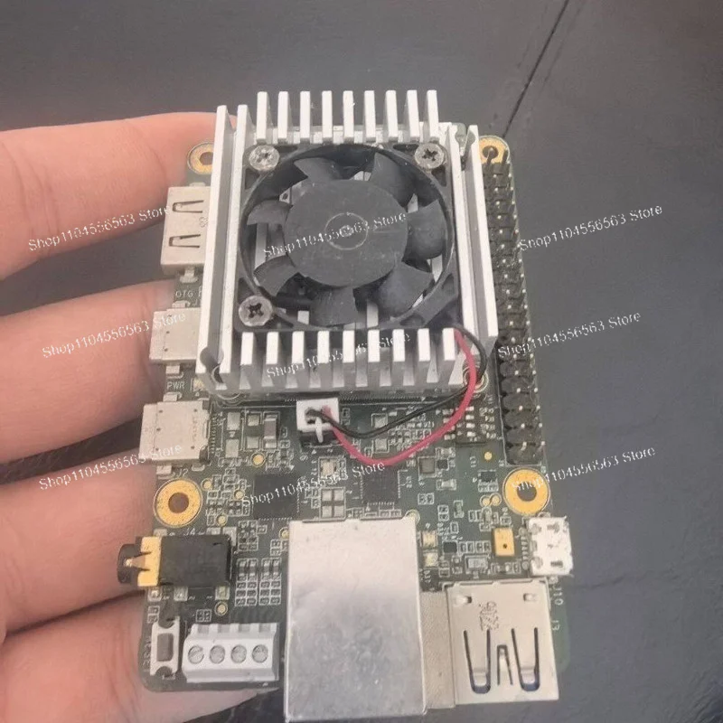 

G950-01455-01 1GB Coral Dev Board iMX8M TPU Accelerator Camera Module