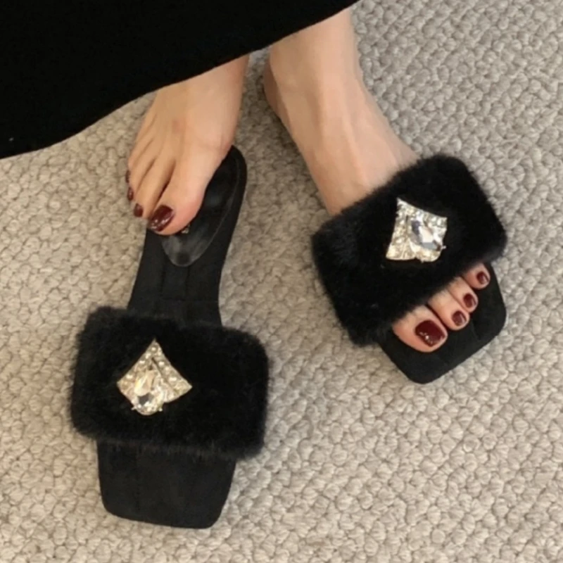 Fluffy Autumn Winter Slippers for Women Diamond Fake Fur Kitten Heel Slides Female Fashion Rhinestone House Slippers Female