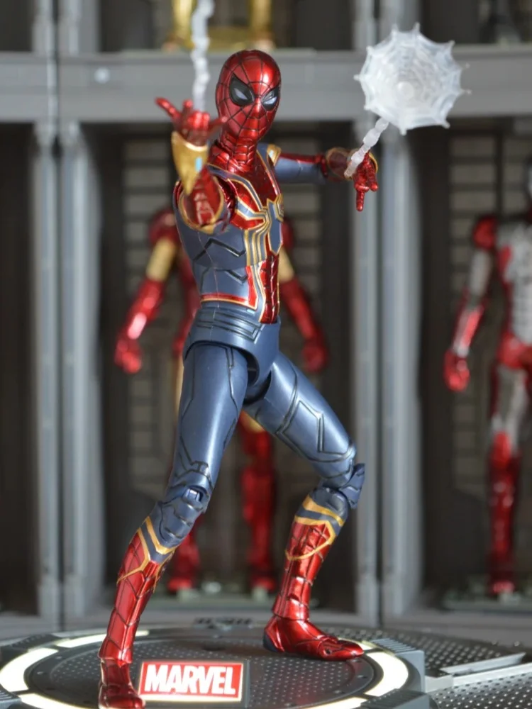 

Spider Man 3 No Way Home Figure Iron Spider Black Spider Pvc Action Figure 7 Inch 1:10 Decorative Collectibles Toy Gift For Kids