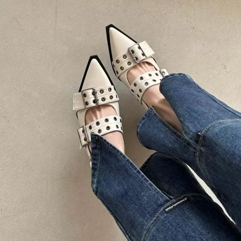 Slingback Shoes Gothic Chunky Heels Women\'s Pumps Rivet Street Style Medium Heel Punk Vintage Casual Sandals Spring Summer 2024