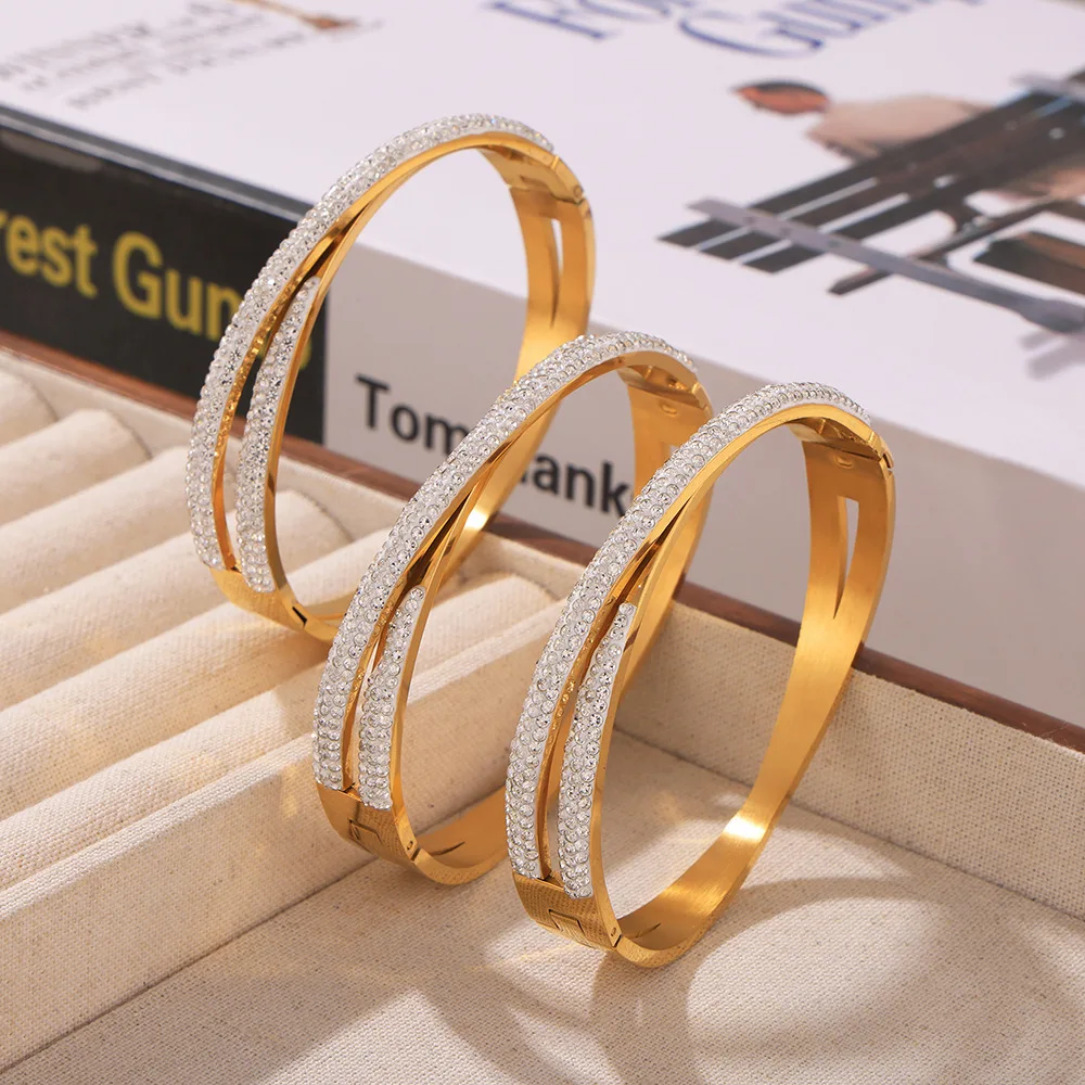 Star-studded Stainless Steel Luxury Women Bangle Bracelet Gold Plated Waterproof Inlaid CZ Clasp Bracelets Jewelry
