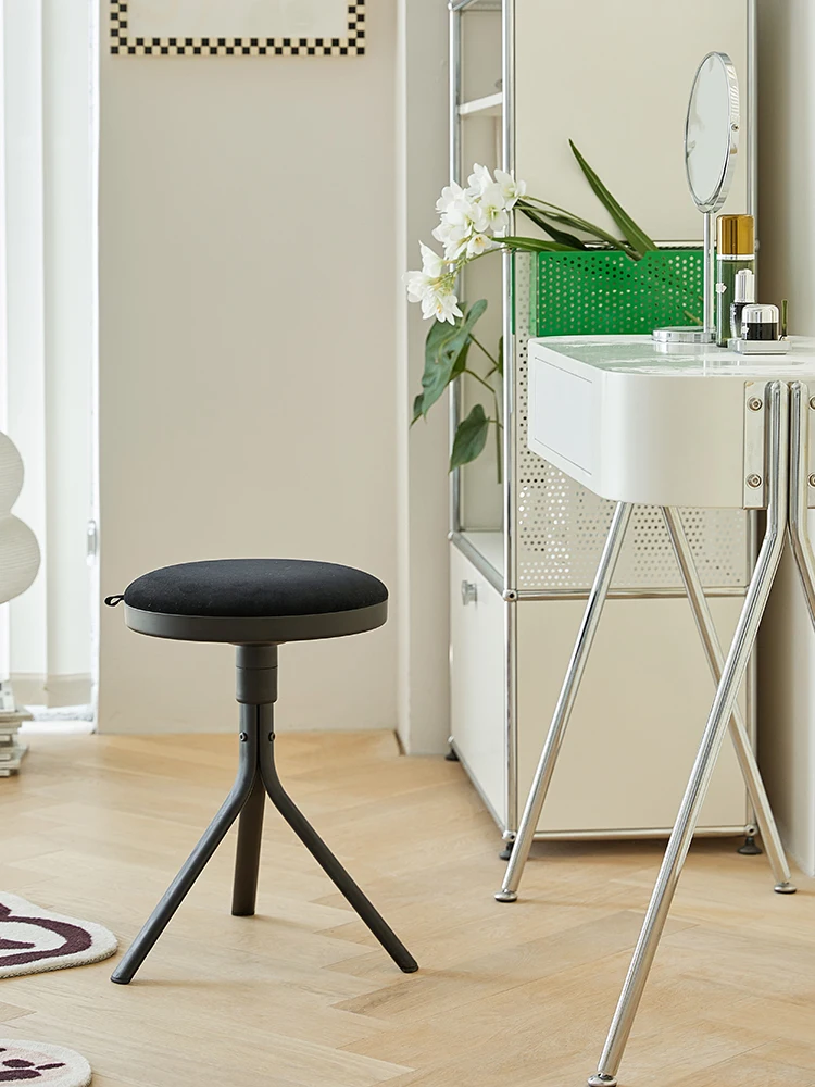 

Household bedroom velvet stools, makeup stools, light luxury metal dressing stools, minimalist internet celebrity beauty salon