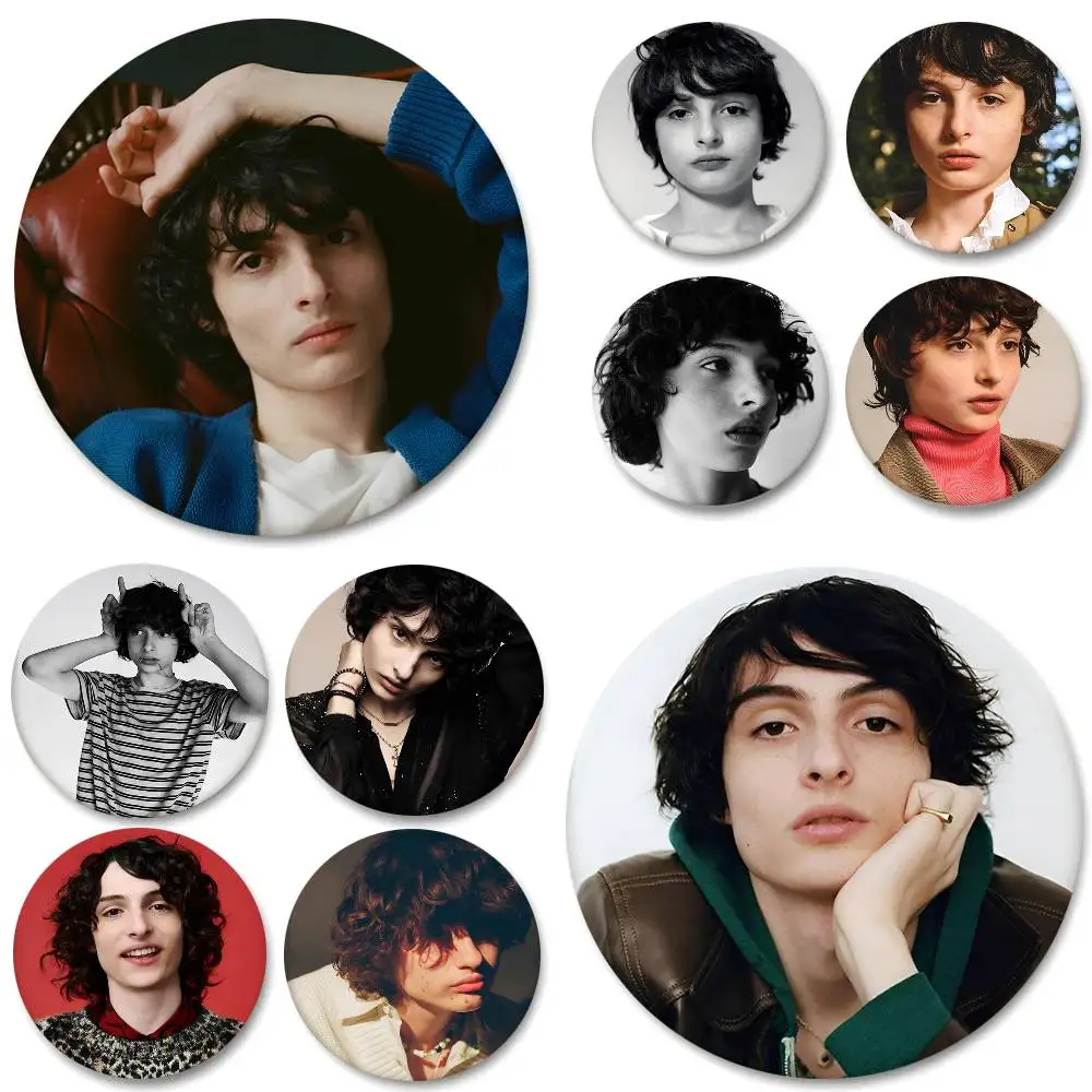 Actor F-Finn W-Wolfhard Round Badge Lapel Pin Backpack Clothing Jewelry Accessories Gift Brooch