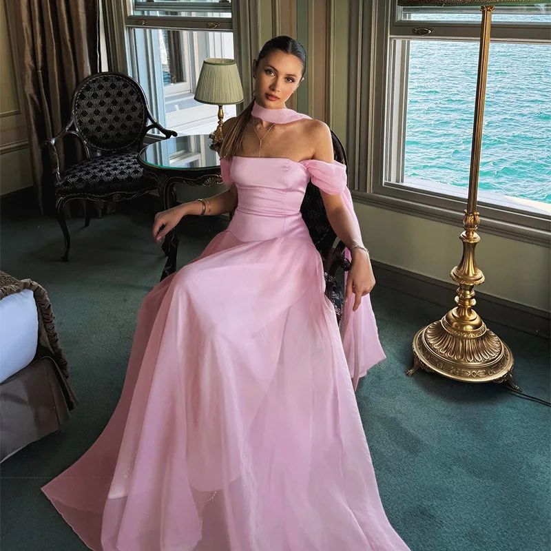 WQ25222PFO فستان طويل أنيق الأكثر مبيعًا مع فستان من الساتان والشبكة مكشوف الكتفين