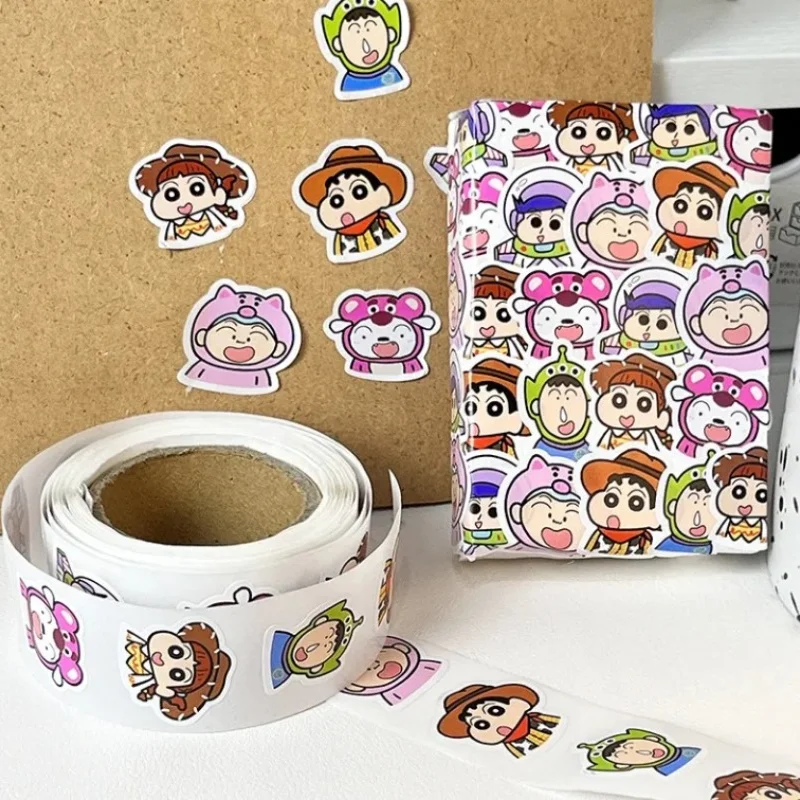 500pcs Crayon Shin-chan Cartoon Stickers Rolls Anime Cosplay Phone Laptop Envelope Decoration Kids Kawaii Graffiti Stickers Gift