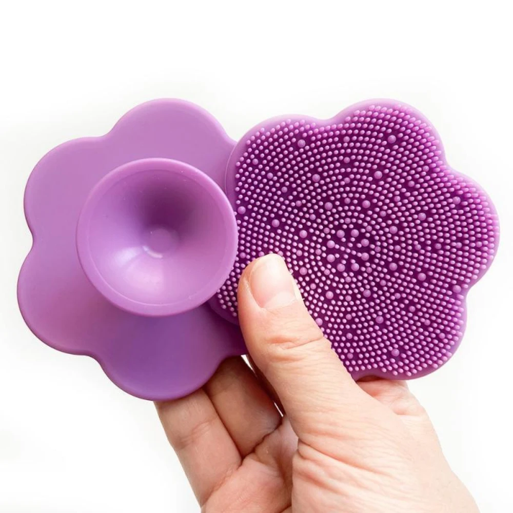 Brosse à shampoing en silicone violet pour bébé, massage, courbure douce, Q-bombe, bain et essuyage, résine, pas de déformation, gril de bain pour nouveau-né, bleu