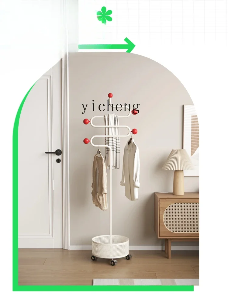 HSN floor hanger, the entrance does not take up space, hang the hanger into the bedroom coat rack