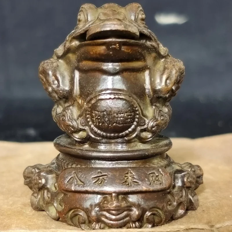 

Antique Bronze Wealth-Attracting Golden Toad Eight Directions Wealth-Attracting Feng Shui Tea Play Tea Ceremony Desktop Ornament