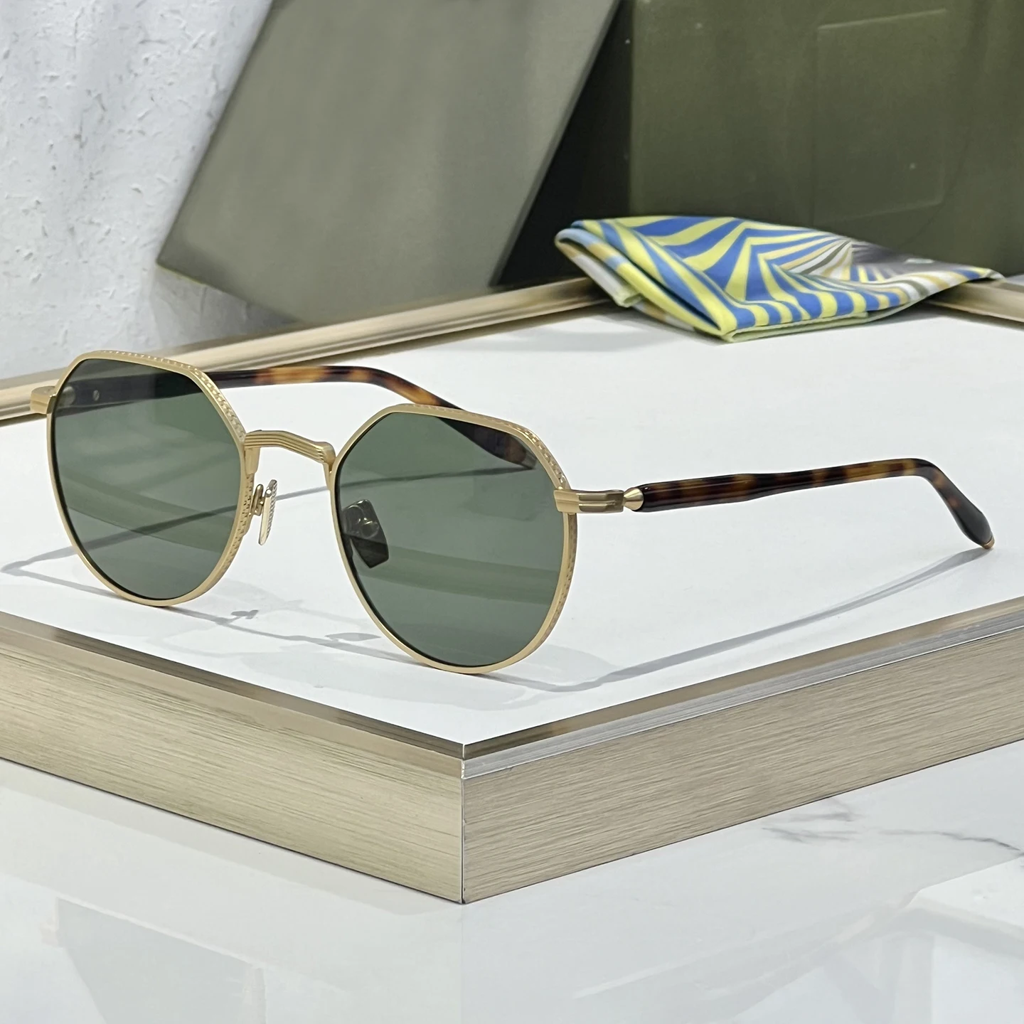 THEMIS AKS 522 الفاخرة الأعلى الحرفية اليابانية البيضاوي الأعمال عارضة الرجال النظارات الشمسية عطلة واقية من الشمس النساء النظارات الشمسية