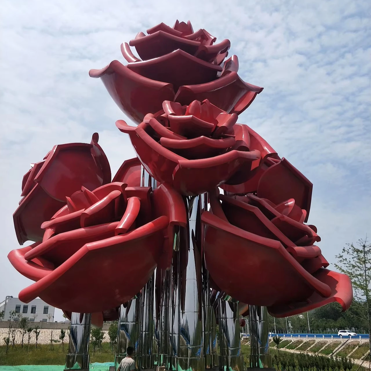 大型編組ワイヤー女性ステンレス鋼ホテルロビークラフトモダンな家の装飾花の彫刻