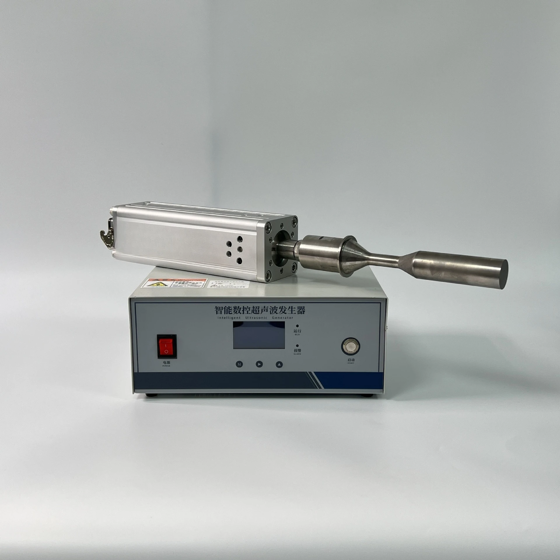 Ultrasonic disperser, laboratory high-power nanomaterial emulsion homogenizer