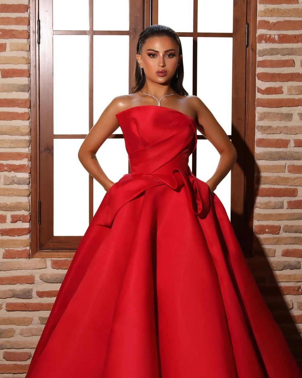 Customized Prom Dresses Simple Strapless Ball Gown Floor Length Evening Draped s Formal Occasion vestido formaturaفساتين س