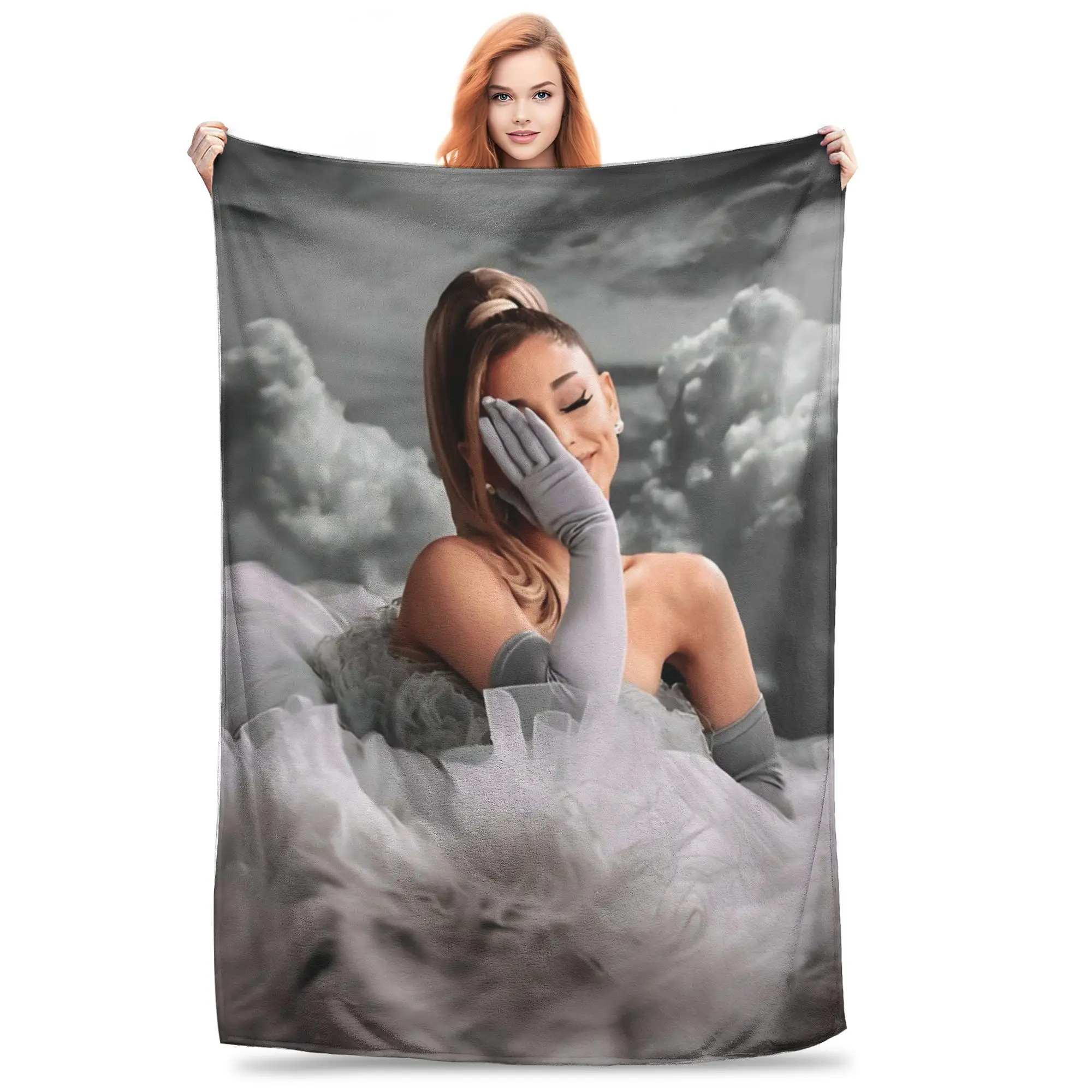 Ariana Grande Blankets   Flannel Throw Blankets Bed Sofa Personalised Ultra-Soft Warm Bedspreads