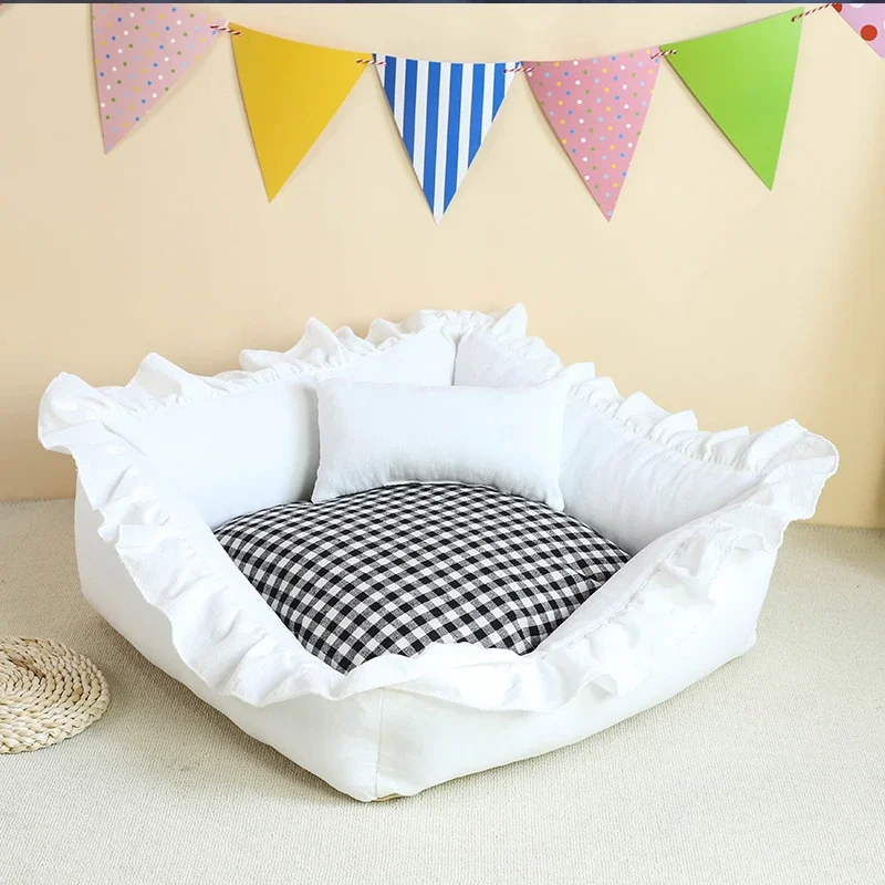 Cute Princess Pet Bed for Cats & Small Dog,Soft Breathable Square Sleeping Cushion Bed Cat Sofa,Non-slip Bottom,Machine washable