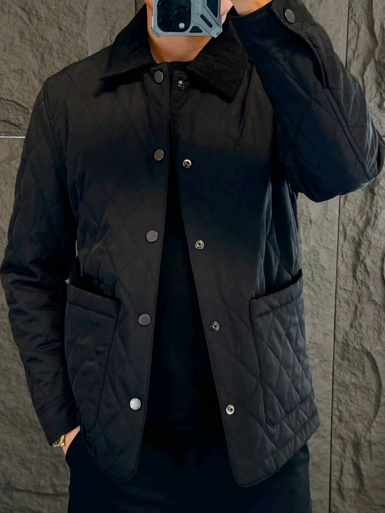 

Высококачественная мужская повседневная модная куртка с воротником, осенне-зимняя новинка, приталенный крой, длинный рукав, антибактериальная.
