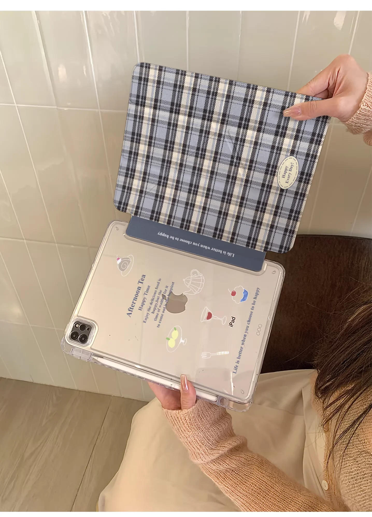 Korean Blue Grid Wi…