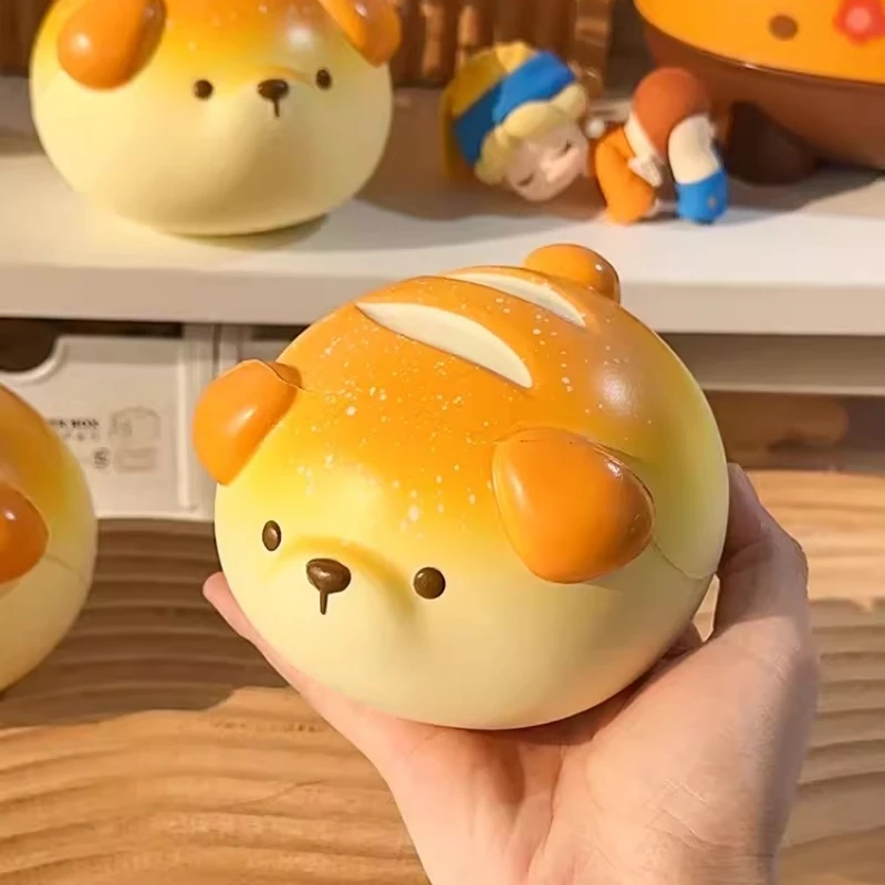 Prezent urodzinowy Cartoon chleb pies powolne odbijanie lalka kreatywna zabawka dekompresyjna do ściskania ozdoba stołu Squishy powolne rośnie
