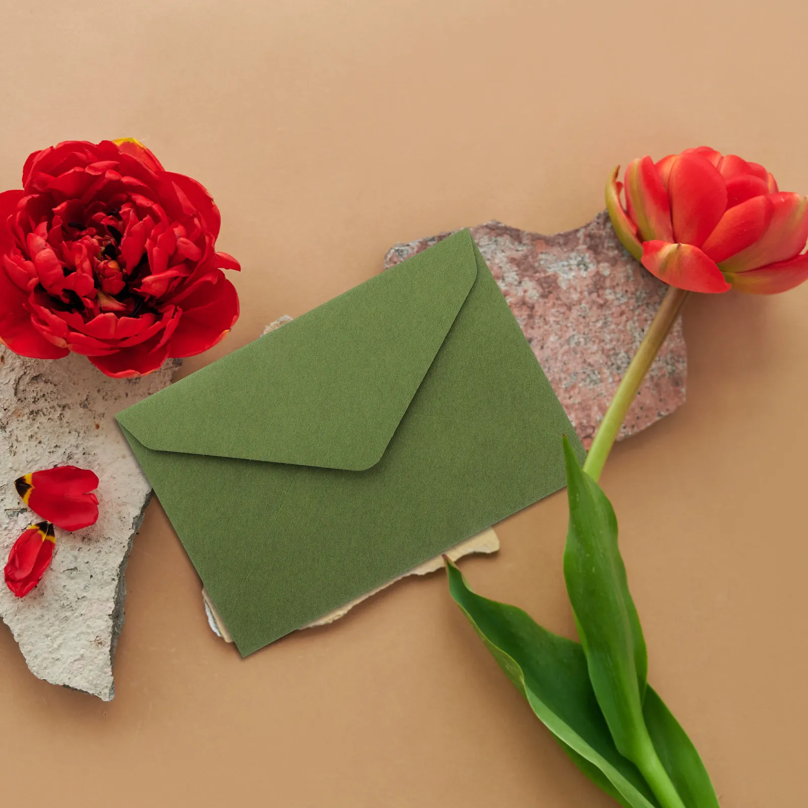 

40Pcs Vintage Envelope Classic White Design Perfect for Wedding Invitation Cards Greeting Cards Gift Tags Party Events