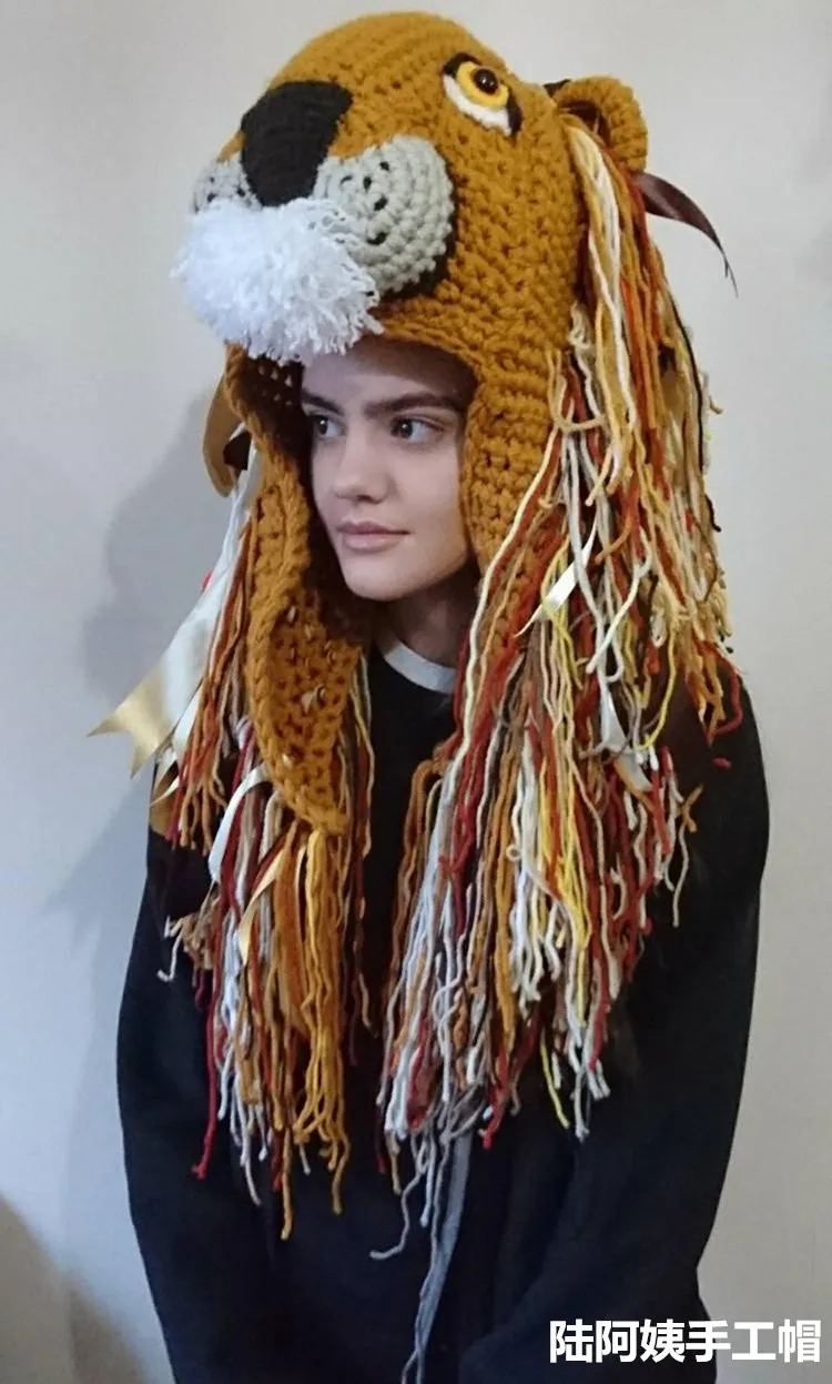 

Handmade knitted lion head hat, funny personality, fashionable temperament wool, the same thermal hat abroad