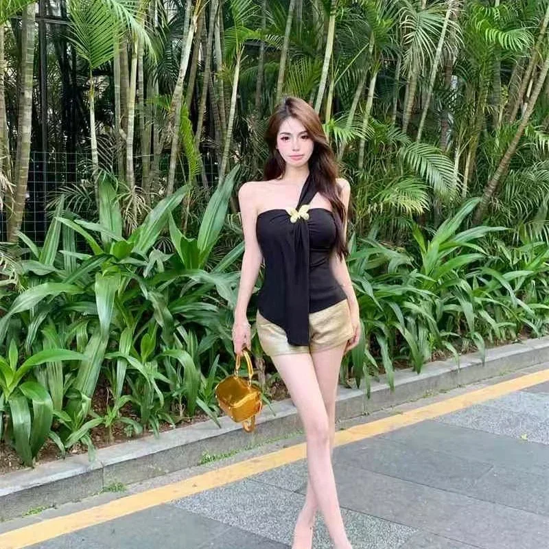 Korean Strapless One Shoulder Crop Top Women Fashion Pleated Irregular Diagonal Strap Top Summer Hot Girls Skinny Slimming