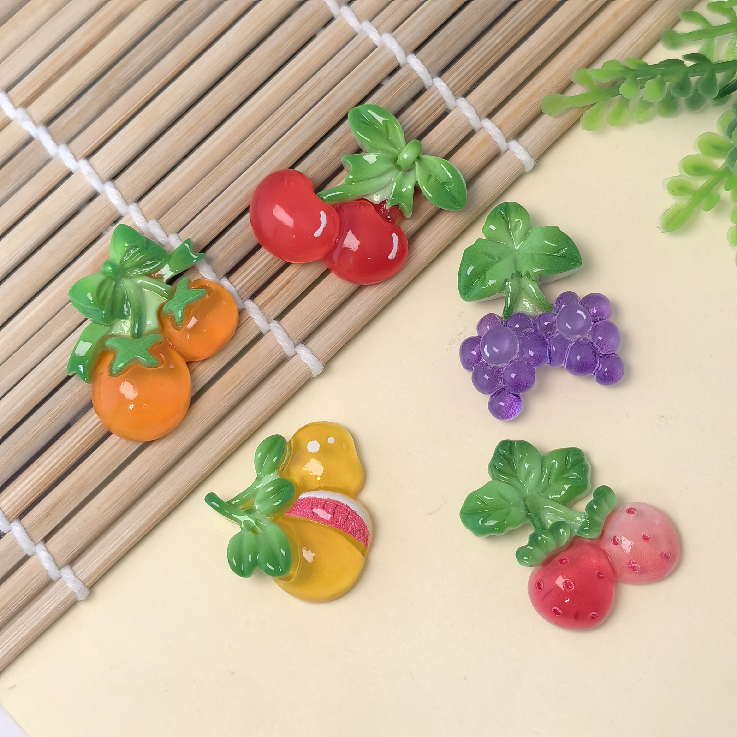 Kawaii Cartoon Transparent Fruit Common Cherry Flatback Resin Cabochon Scrapbook DIY Hairpin Jewelry Craft Accessory