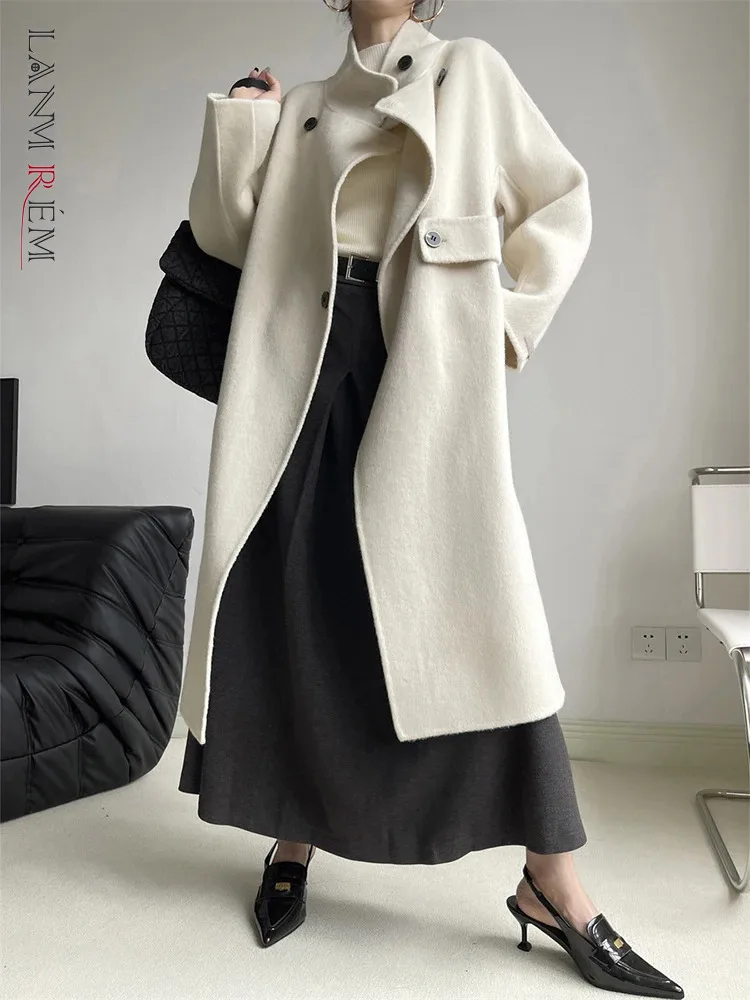 

[LANMREM] Elegant Stand Neck Asymmetric Wool Coats For Women Single Breasted Office Lady Warm Outwear 2024 Winter New 26C678