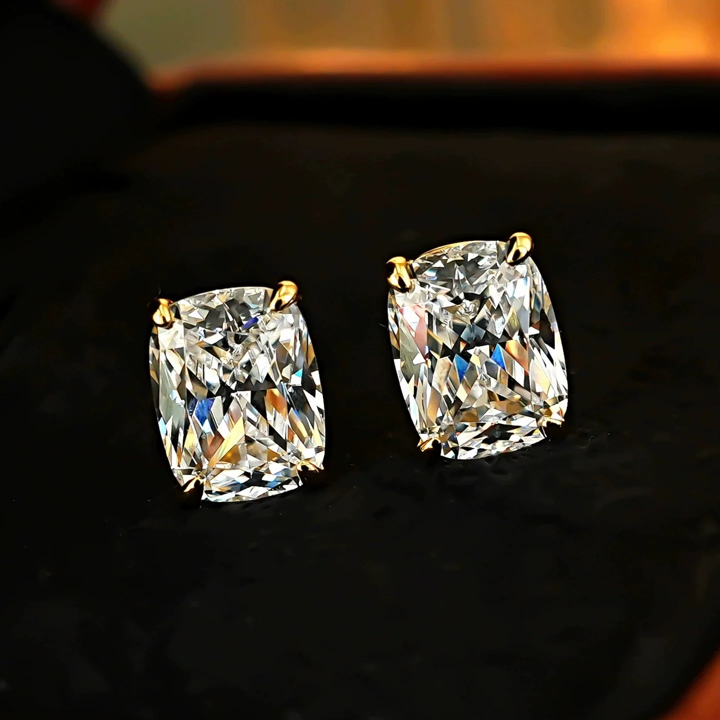 2026 Neue Produkteinführung - Meistverkaufte Diamant-Paribadeni-Eis-Schnitt Lange Kissenförmige Weiße Zirkonium-Ohrringe aus Reinem Silber, Einfach – Detail 6