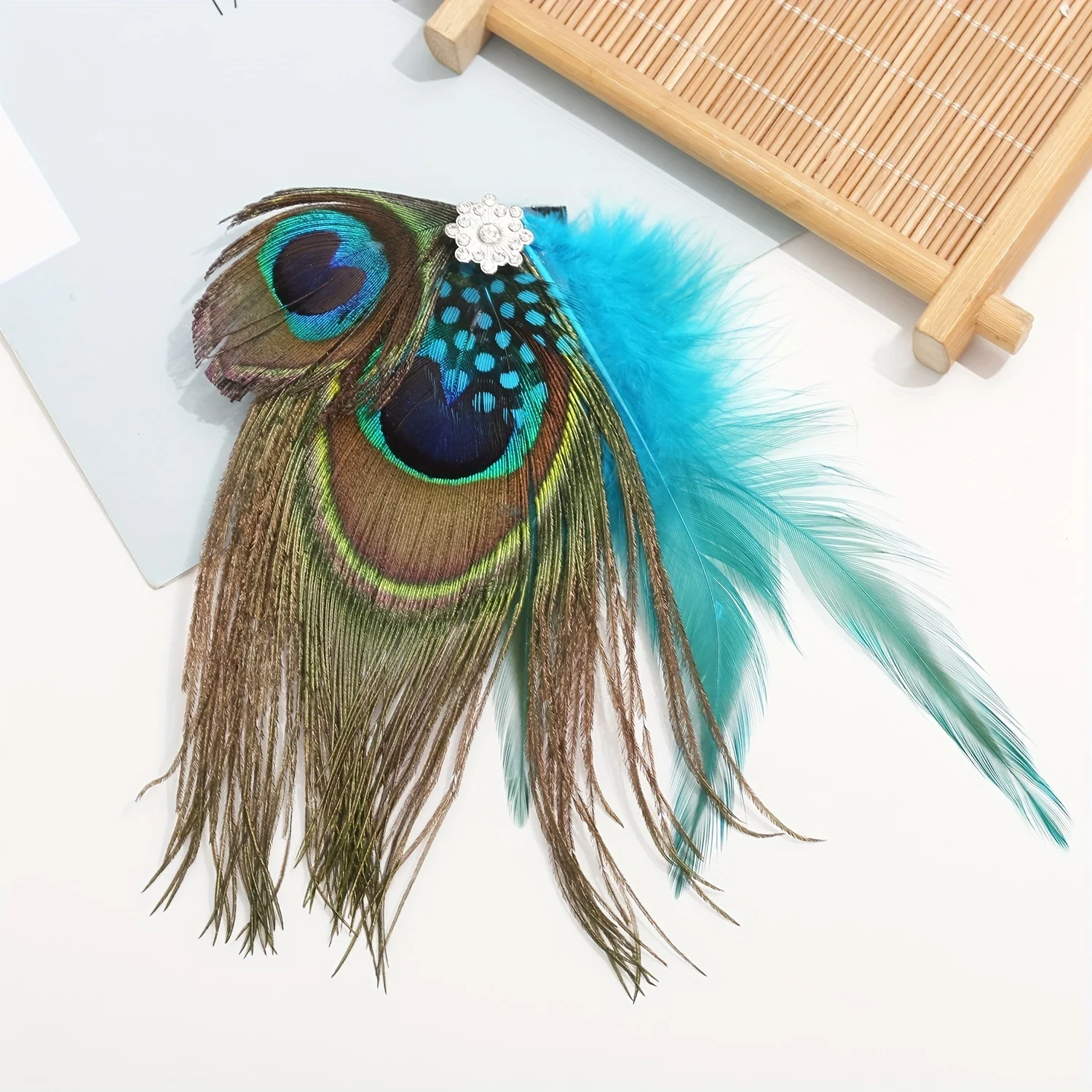 European and American ball headwear - bride headwear hair clip - peacock feather hair accessory for women