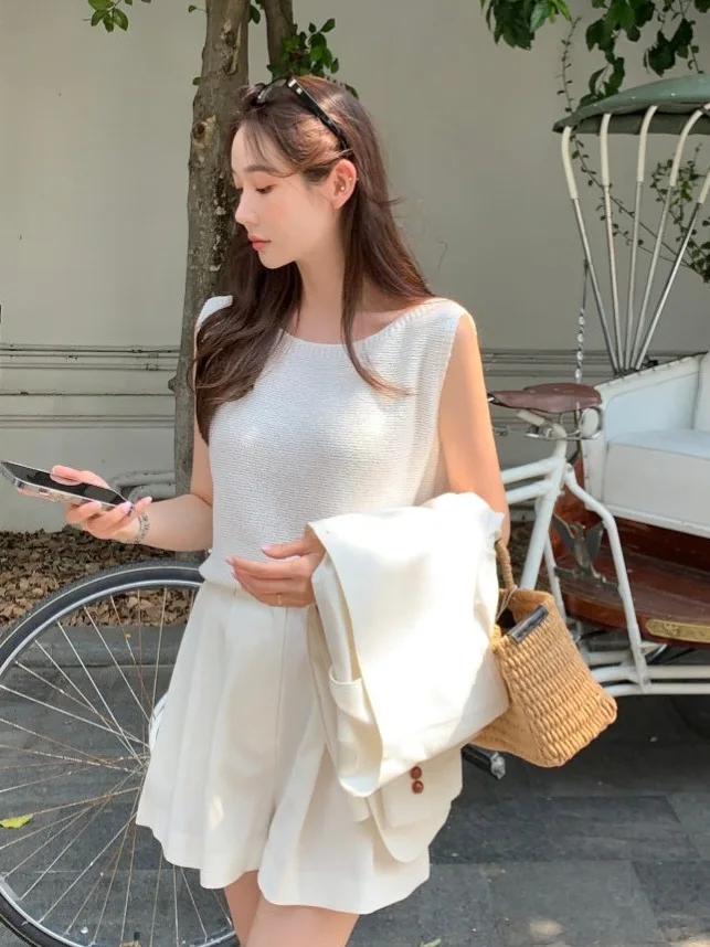 

Summer Knitted Svel Vest Women's Faionable Loose Versatile Age-defng Top Korean Sle Comfortable Breathable Material