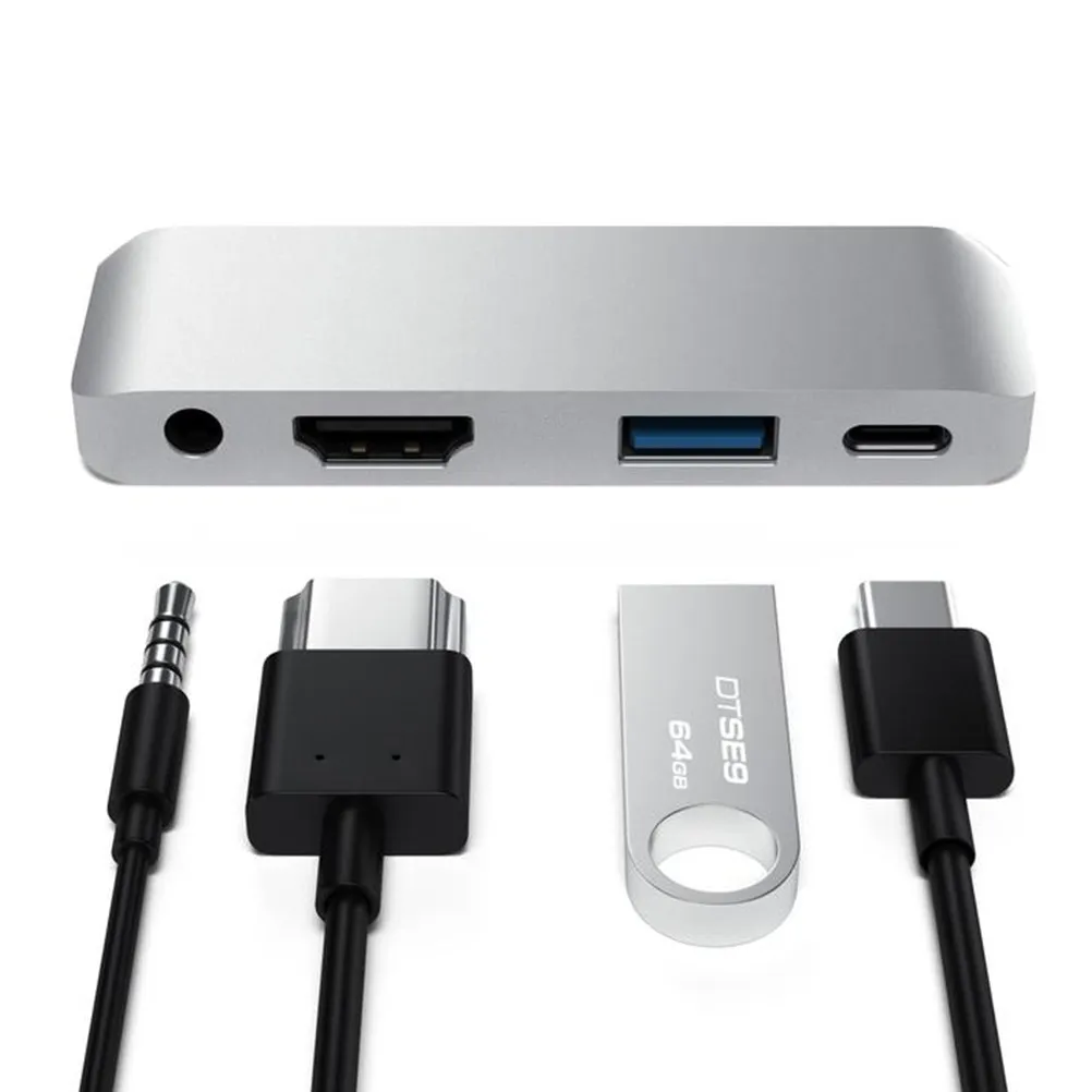 USB C Hub Adapter Silver Type-C Pd Charging 4K USB 3.0 3.5mm Headphone Jack for Laptop Hub Adapter Pd Charging