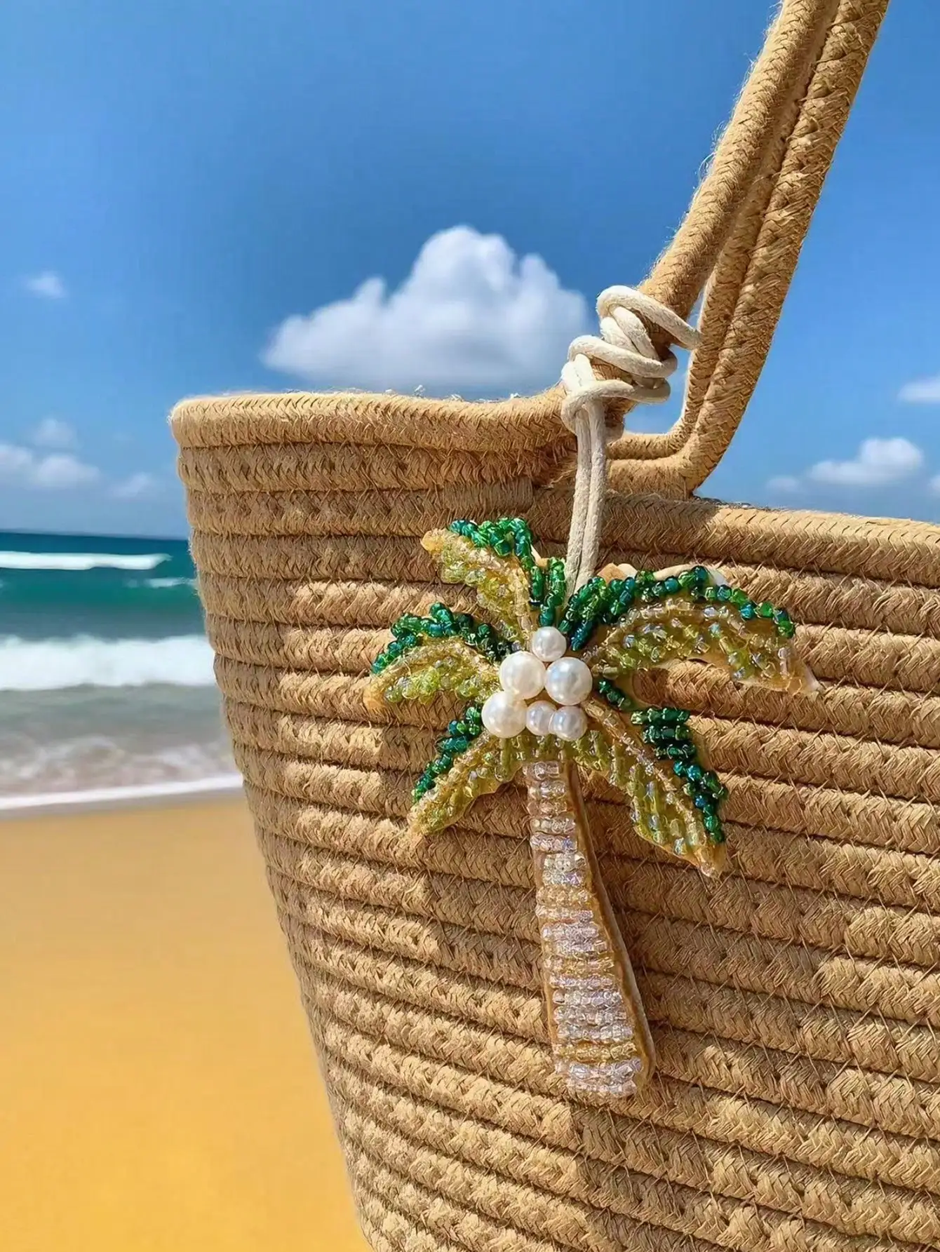 

Beach Themed Beaded Pendant with Palm Tree Suitable for Vacation Beach Seaside Bag Accessories Beach Bag Accessories