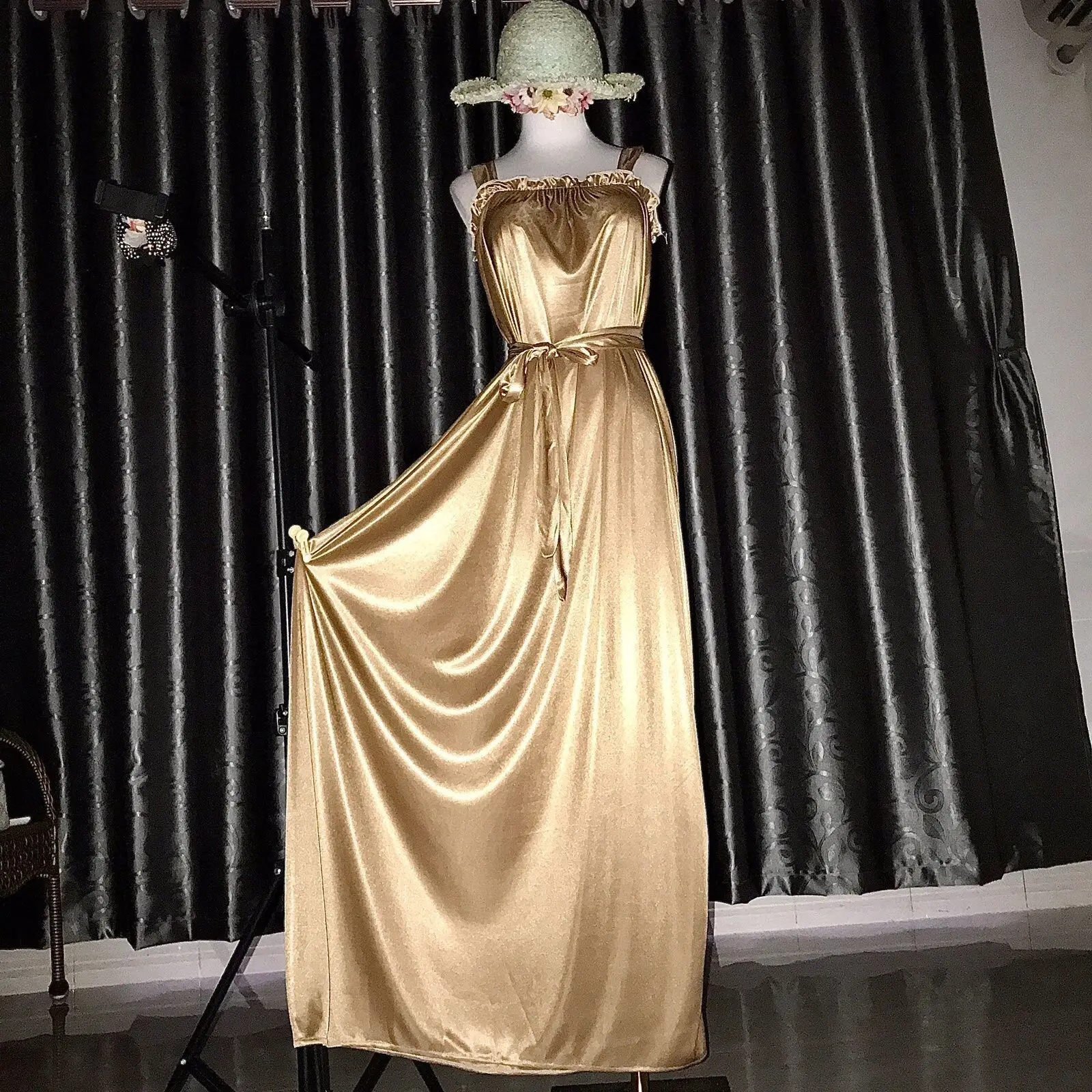 

Glossy Women Ruffles Satin Sleeveless Dress Loose Maxi Dress Plus Size Sleeping Pajamas Robe