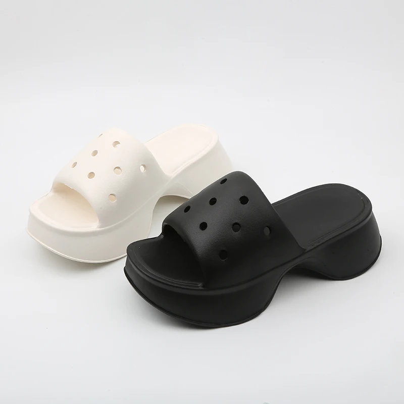 Summer New Women Slippers Fashionable Slippers Casual Non-slip Indoor Outdoor Beach shoes Hollow Out Comfortable Sandals