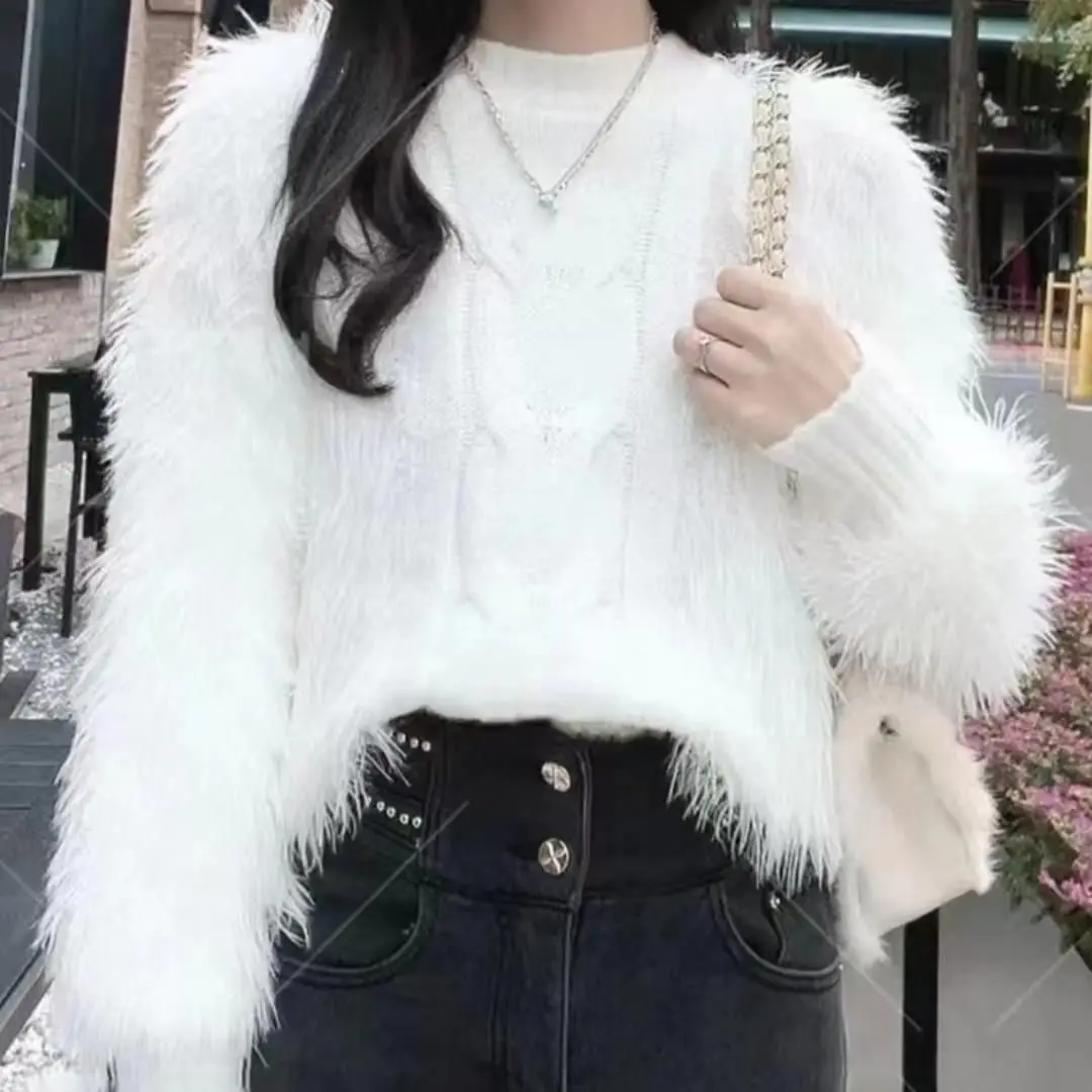 Autunno e inverno Nuovo 2025 Breve pasta fritta Torsioni Maglione Pullover allentato da donna Camicia a maniche lunghe in maglia Top
