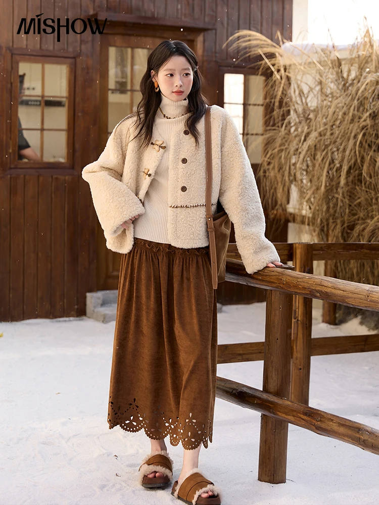 MISHOW Winter Jackets Women 2025 Retro Apricot Imitation Lambswool Coat Commuter Round Neck Single-breasted Jacket MXE51W0874