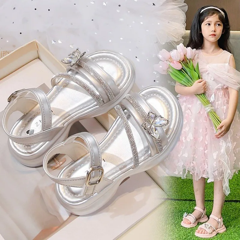 Mädchen Sandalen 2024 Sommer neue Mode mittlere und große Kinder tragen widerstands fähige rutsch feste Sandalen bequeme Prinzessin Schuhe