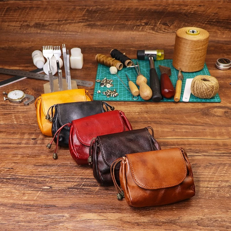 Vintage vegetable-tanned real leather ladies Mini Key bag Card bag clench strap mouth pull cord coin purse