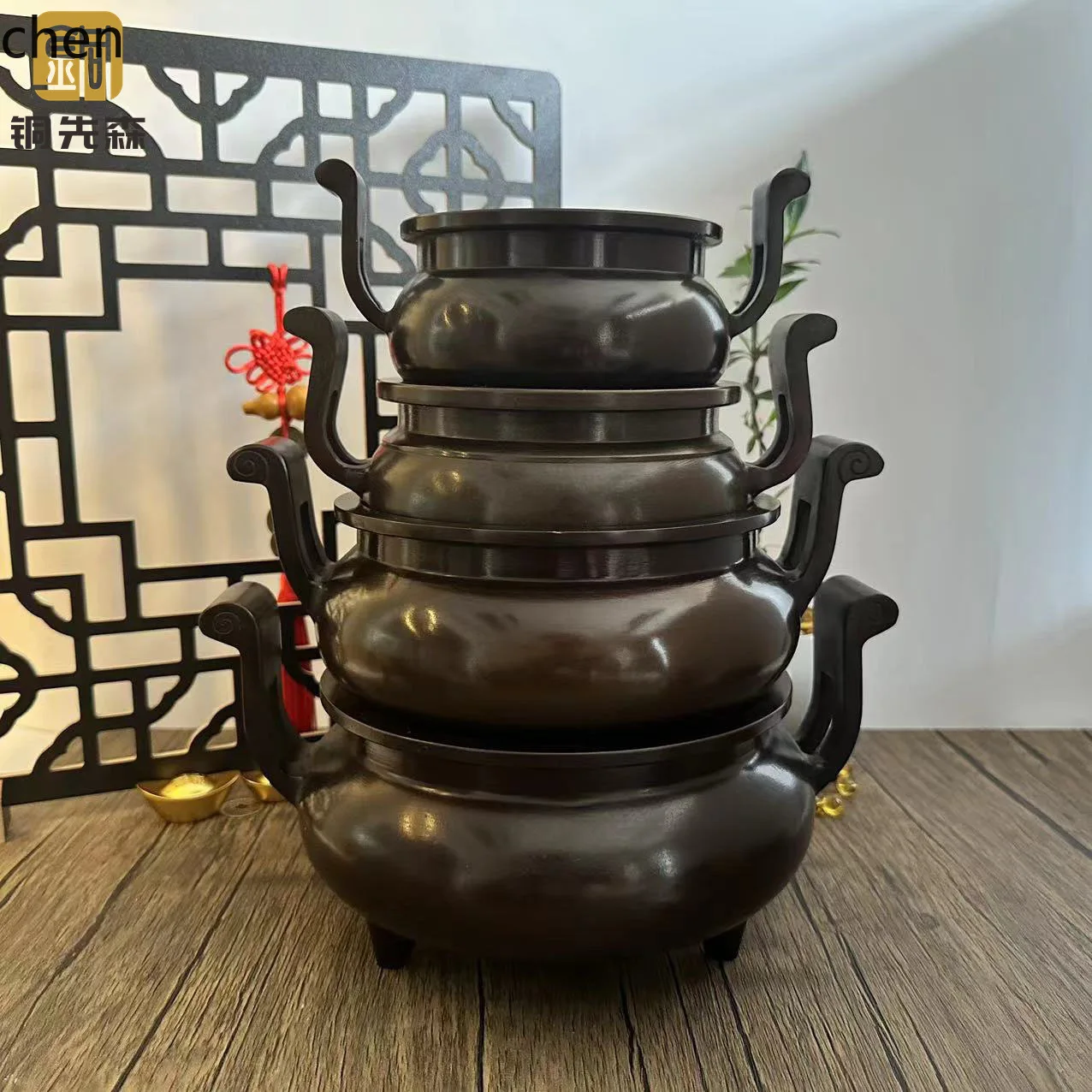 Cz1 official hat ear stove large ingot stove xuande three-legged hand-made sandalwood stove