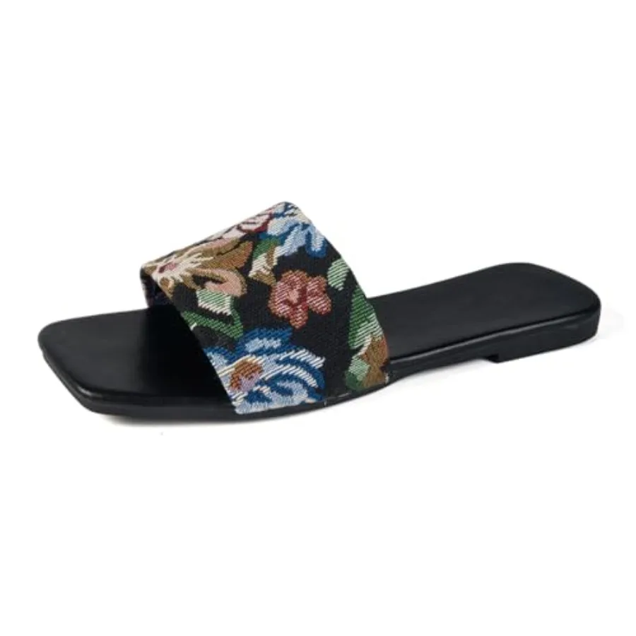 

Women's Summer Slides Lightweight Anti-Slip Slippers with Fashion Design, Comfortable Indoor Outdoor Slip-On Sandals for House,