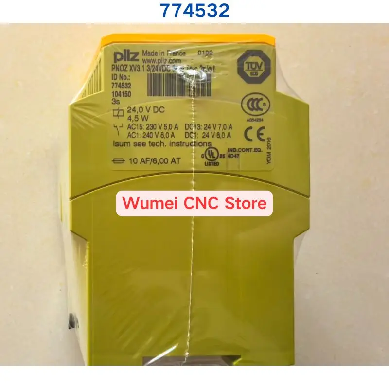 

Совершенно новое реле безопасности PNOZ XV3.1 774532, реле безопасности