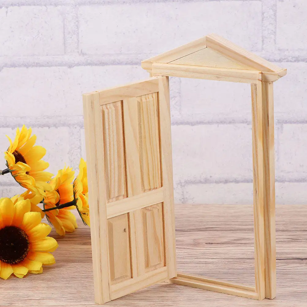 

2Pcs Mini Wooden Simulation Door Miniature Furniture Supplies for DIY Mini House Interior Decoration Dollhouse Accessories