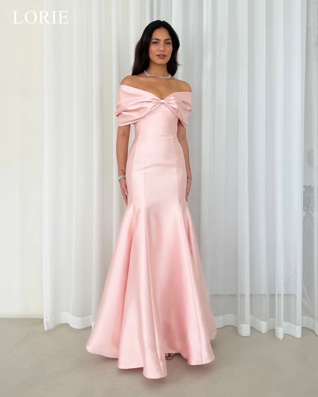 LORIE 우아한 핑크 새틴 파티 드레스 보우 오프 숄더 인어 이브닝 댄스 파티 드레스 드레이프 공식 댄스 파티 드레스 맞춤형