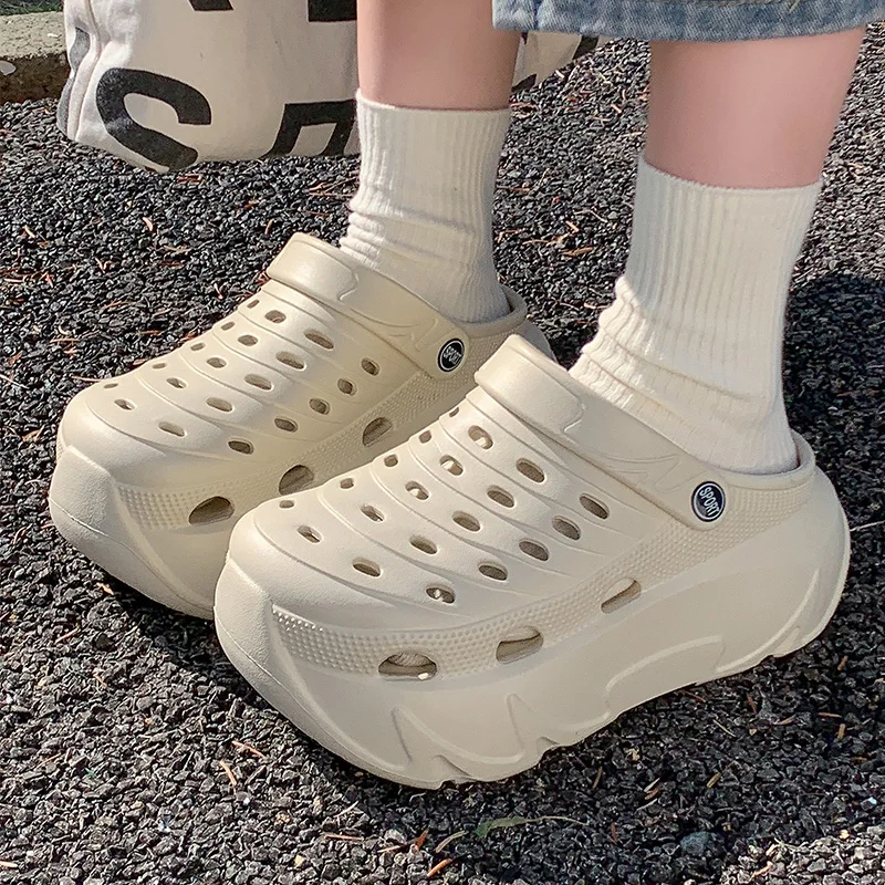 

Брендовые женские сабо на массивной платформе с увеличением роста, летние 2026, легкие садовые туфли из ЭВА, шлепанцы на толстой подошве, сандалии