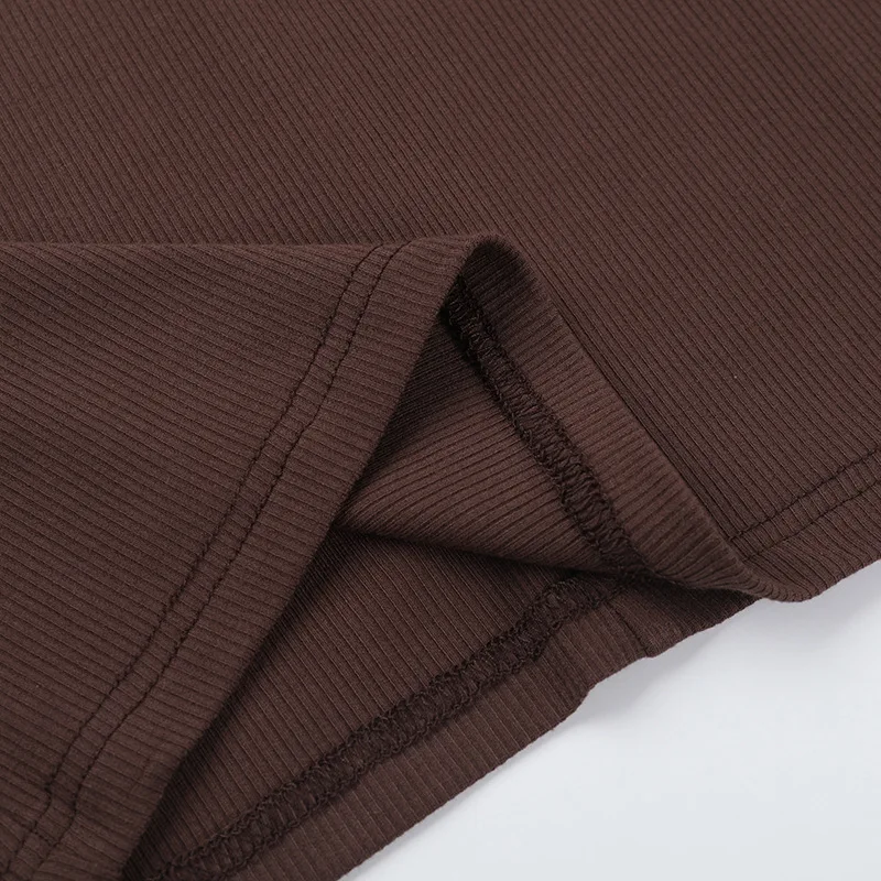 여름 휴가와 파티를 위한 세련된 패치워크 디자인의 시크한 서스펜더 스트랩 백리스 바디콘 미니 드레스