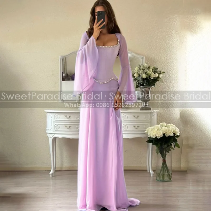 ชุดราตรีทรงเอแบบสั่งตัด แขนยาว คอเหลี่ยมประดับลูกปัด ผ้าชีฟองสีชมพู สำหรับงานพรอมหรืองานปาร์ตี้